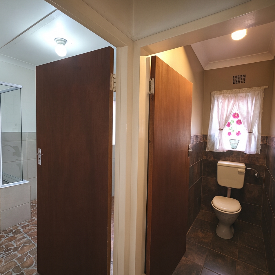 4 Bedroom Property for Sale in Fleurdal Free State